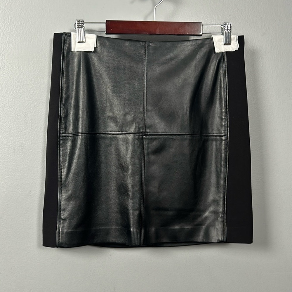 WHBM Faux Leather Black Mini Skirt Stretchy sides size 6